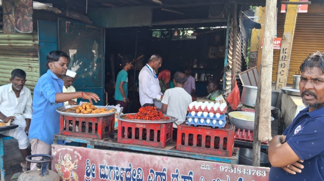 Food quality: ಆಹಾರ ಸುರಕ್ಷತೆ, ಗುಣಮಟ್ಟ ಪರಿಶೀಲನೆ.. ಬೀದಿ ಬದಿ ಅಂಗಡಿಗಳ ಆಹಾರ ಗುಣಮಟ್ಟ ತಪಾಸಣೆ