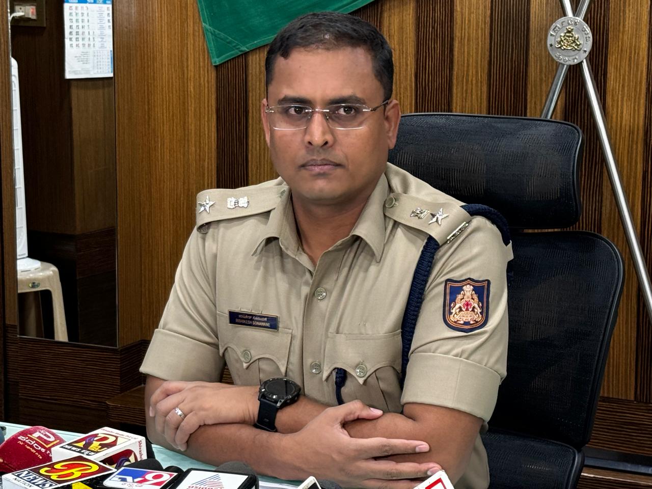 ವಕೀಲ ಮೇಲಿನಕೇರಿ ಮರ್ಡರ್ ಕೇಸ್.. ನಾಲ್ಕೇ ದಿನದಲ್ಲಿ ಆರೋಪಿಗಳ ಹೆಡೆಮುರಿ ಕಟ್ಟಿದ ಖಾಕಿಪಡೆ..!
