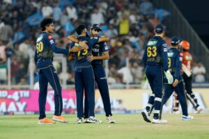 Win for Gujarat : Hyderabad out of play offs
