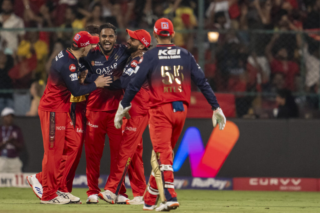 beṅgaḷūru Bengaluru achieved a thrilling win against Chennai