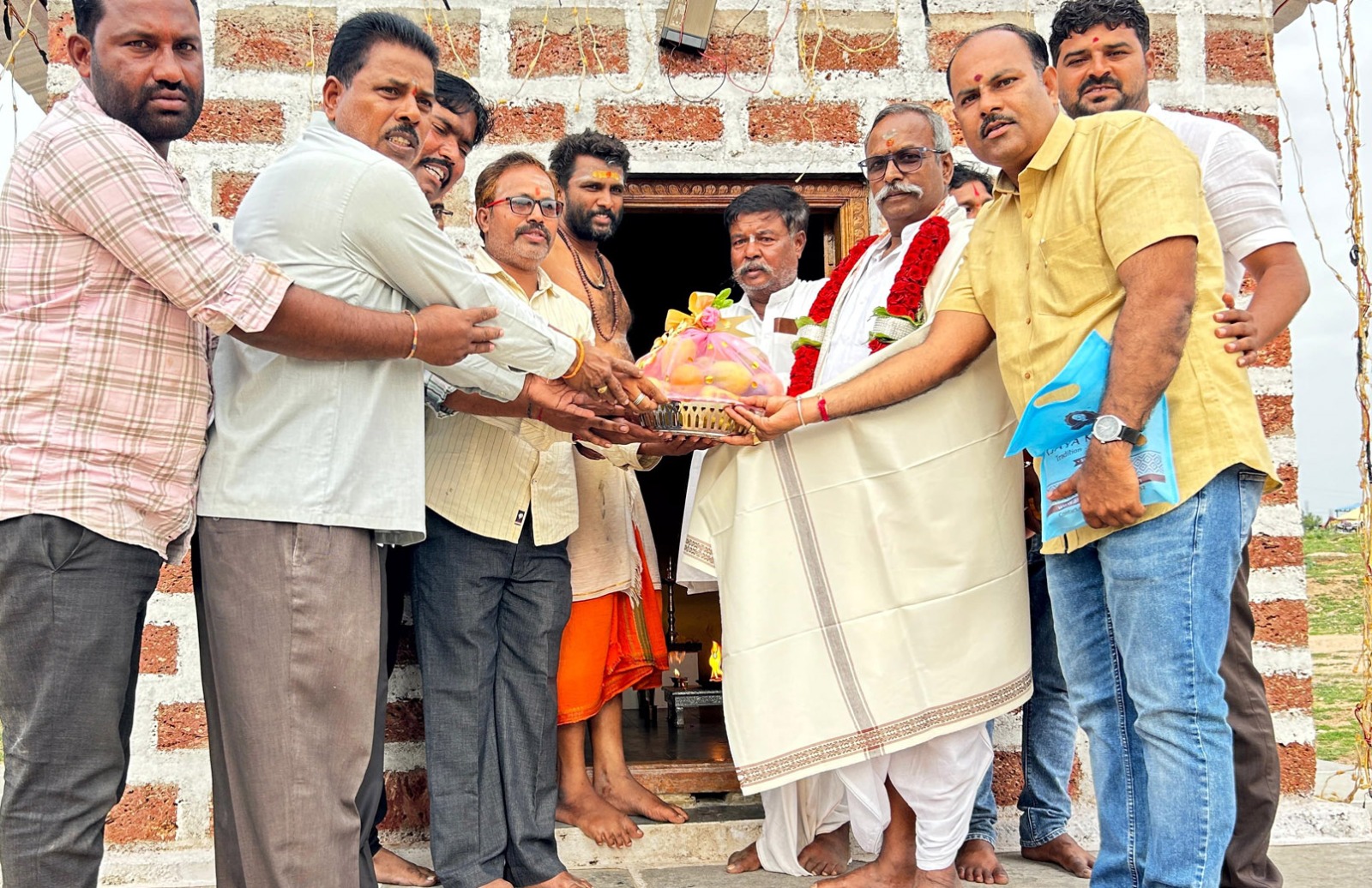 ವಿಎಚ್‌ಪಿ ಮುಖಂಡ ಗೋಪಾಲಜೀ ಭೇಟಿ