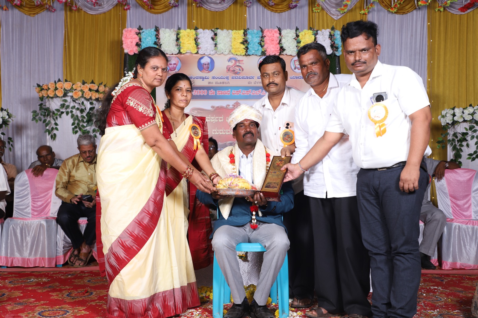 ಯಾದವಾಡದಲ್ಲಿ ಬೆಳ್ಳಿ ಹಬ್ಬದ ಗುರುವಂದನಾ ಕಾರ್ಯಕ್ರಮ