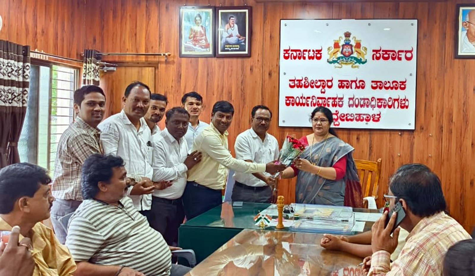 ಕೀರ್ತಿ ಚಾಲಕ್ ನೂತನ ತಹಸೀಲ್ದಾರ್ ಅಧಿಕಾರ ಸ್ವೀಕಾರ