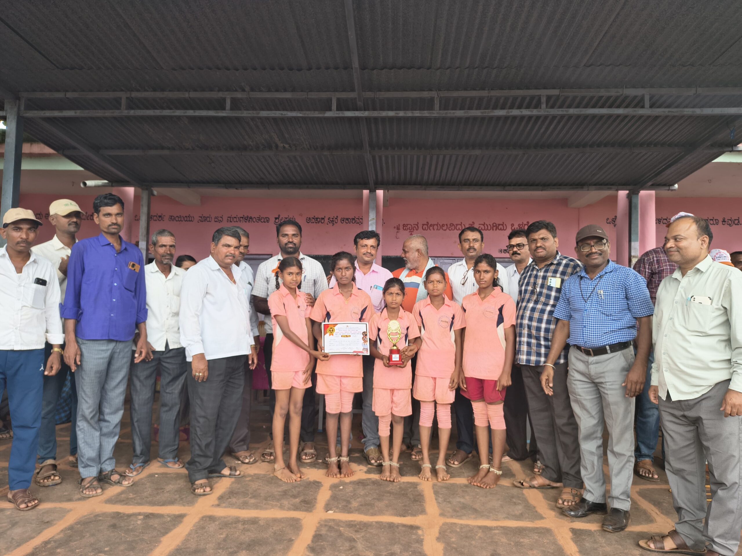 ವಲಯ ಮಟ್ಟದ ಕ್ರೀಡಾಕೂಟ: ಕರ್ಲಕೊಪ್ಪ ಶಾಲೆಯ ಬಾಲಕಿಯರಿಗೆ ಕಬ್ಬಡ್ಡಿಯಲ್ಲಿ ಪ್ರಥಮ ಸ್ಥಾನ