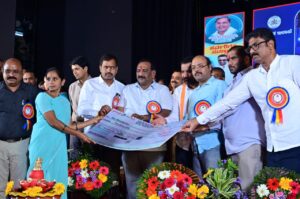 Distribution of smart cards to 91 categories of unorganized workers: Labor Minister Lad