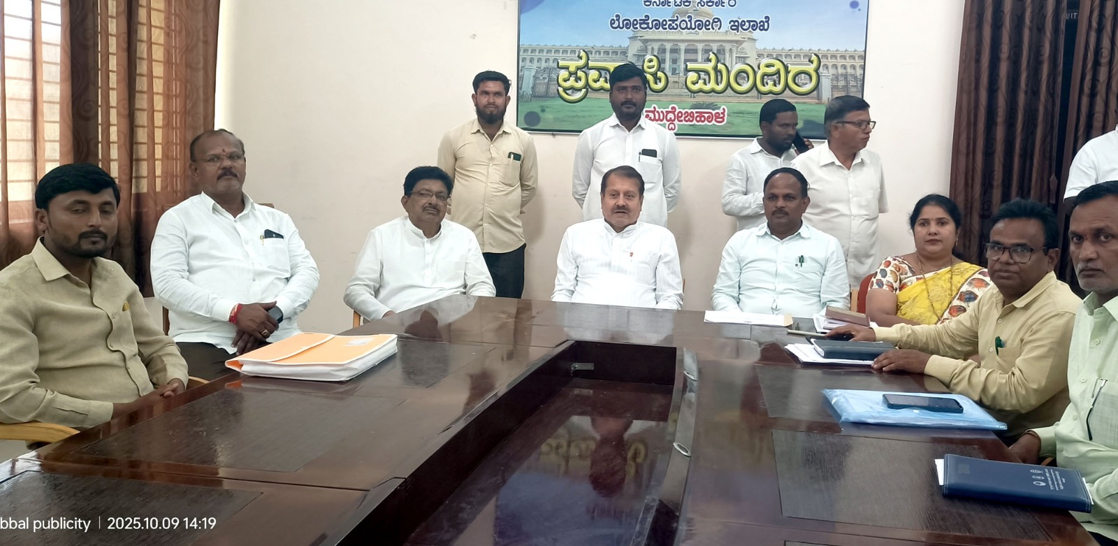 ನಡಹಳ್ಳಿ ವಿರುದ್ಧ ಶಾಸಕ ನಾಡಗೌಡ ವಾಗ್ದಾಳಿ: ಕ್ಷೇತ್ರದ ಜನತೆ ನಿಮಗೆ ಐದು ವರ್ಷ ವಿಶ್ರಾಂತಿ ನೀಡಿದ್ದಾರೆ