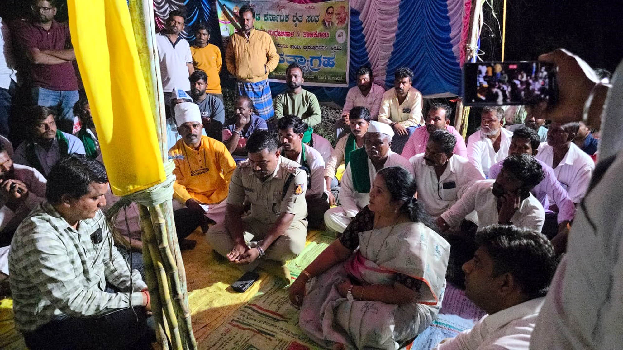 3500 ರೂ.ದರ ನಿಗದಿಗೊಳಿಸುವವರೆಗೂ ಕಬ್ಬು ಪೂರೈಕೆ ಸ್ಥಗಿತಕ್ಕೆ ರೈತರ ನಿರ್ಧಾರ