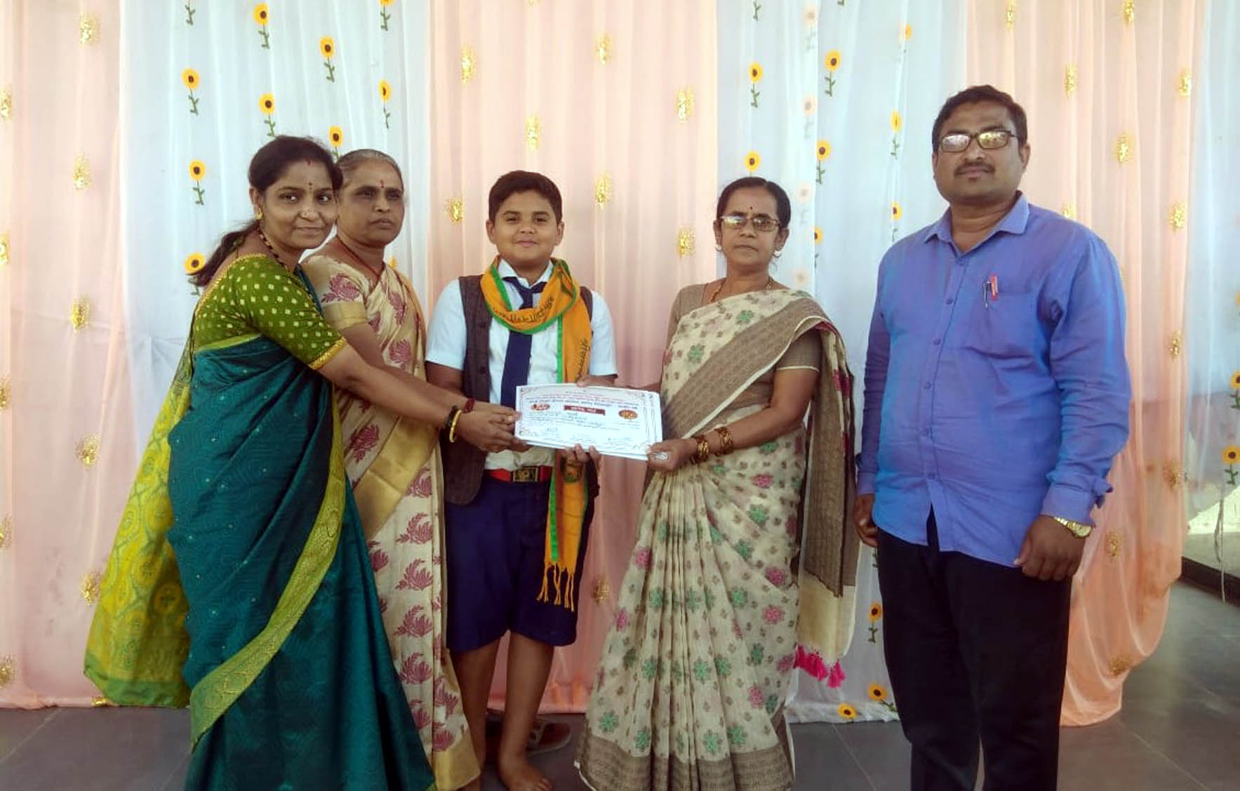 ಜಿಲ್ಲಾ ಮಟ್ಟದ ಪ್ರತಿಭಾ ಕಾರಂಜಿ:                    ಎಮ್.ಜಿ.ಎಮ್.ಕೆ ಆಂಗ್ಲ ಮಾಧ್ಯಮ ಶಾಲೆಯ ಹೆಗಡೆ ಪ್ರಥಮ