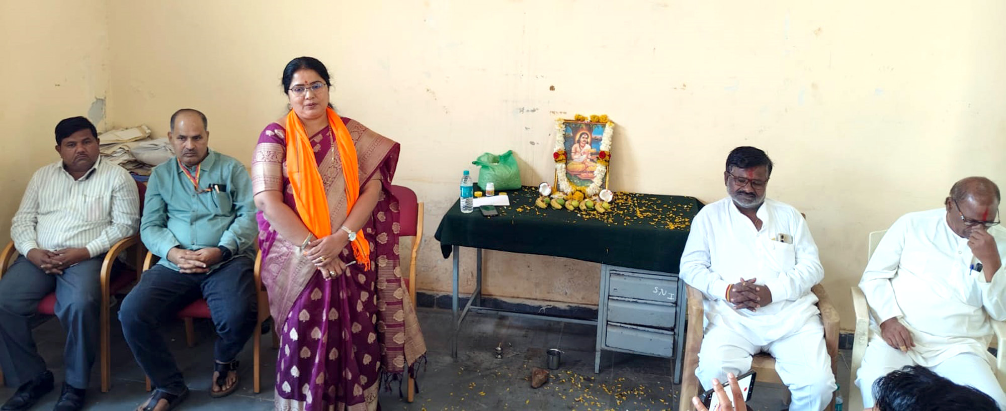 ವಚನಗಳಿಂದ ಸಮಾಜ ಸುಧಾರಣೆ-ತಹಶೀಲ್ದಾರ್ ಚಾಲಕ್