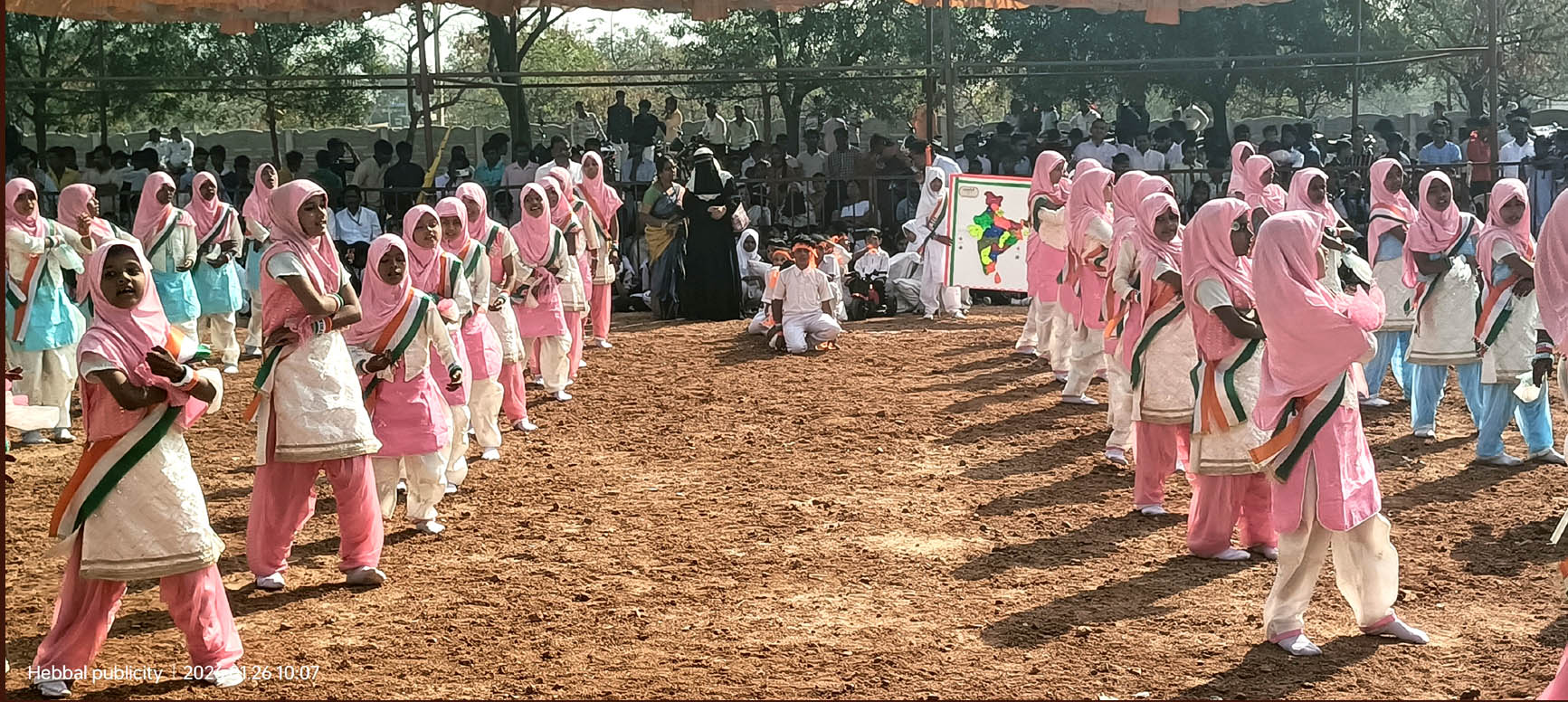 ಸಾಂಸ್ಕೃತಿಕ ಕಾರ್ಯಕ್ರಮ:ಉರ್ದು ಹೆಣ್ಣು ಮಕ್ಕಳ ಶಾಲೆಗೆ ಪ್ರಥಮ