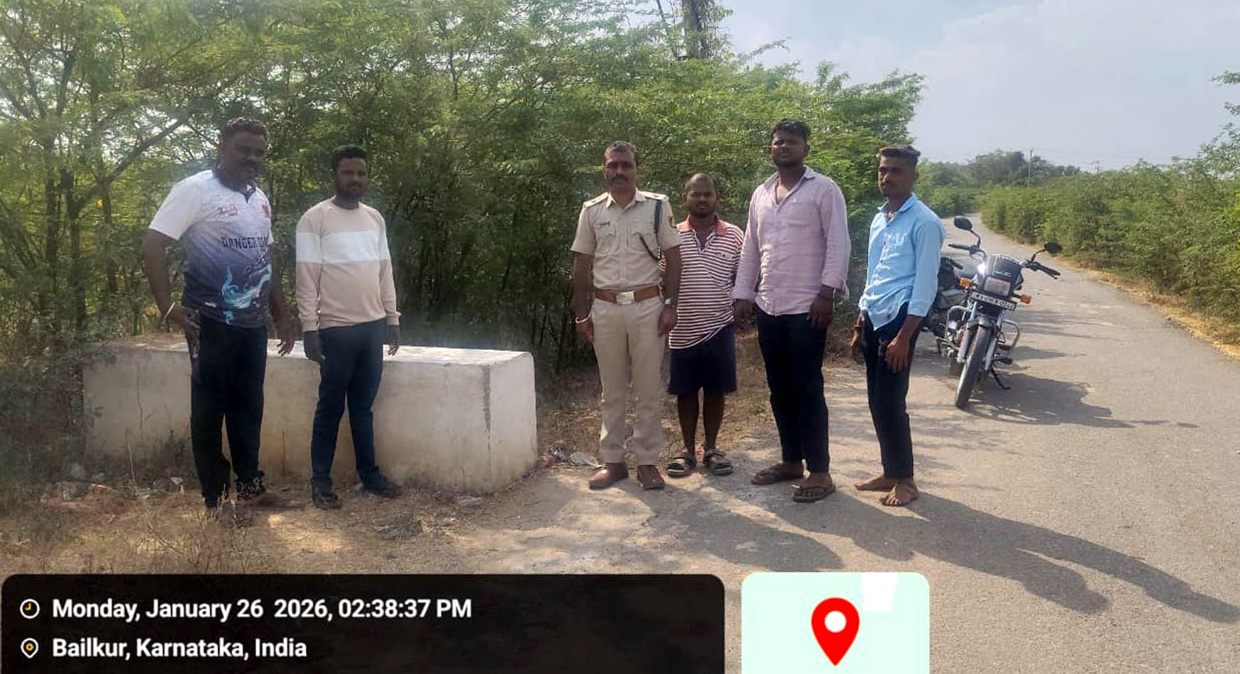 ಅರಣ್ಯ ಇಲಾಖೆ ಅಧಿಕಾರಿಗಳ ಸ್ಪಷ್ಟನೆ;                      ಮದರಿಯಲ್ಲಿ ಚಿರತೆ ಪ್ರತ್ಯಕ್ಷ ಫೋಟೋ ಅಸಲಿ ಅಲ್ಲ..!!