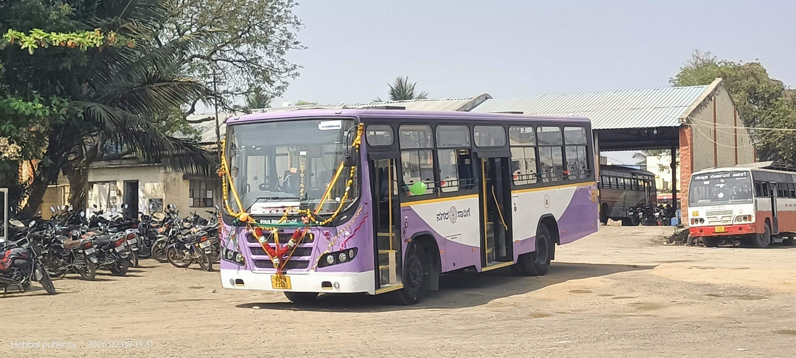 ಈ ಬಸ್ ಬೆಲೆಯೇ 39 ಲಕ್ಷ ರೂ.!!                            ಮುದ್ದೇಬಿಹಾಳ : ನಗರ ಸಾರಿಗೆ ಬಸ್‌ನಲ್ಲಿ ಏನೆಲ್ಲ ಸೌಲಭ್ಯವಿದೆ..?