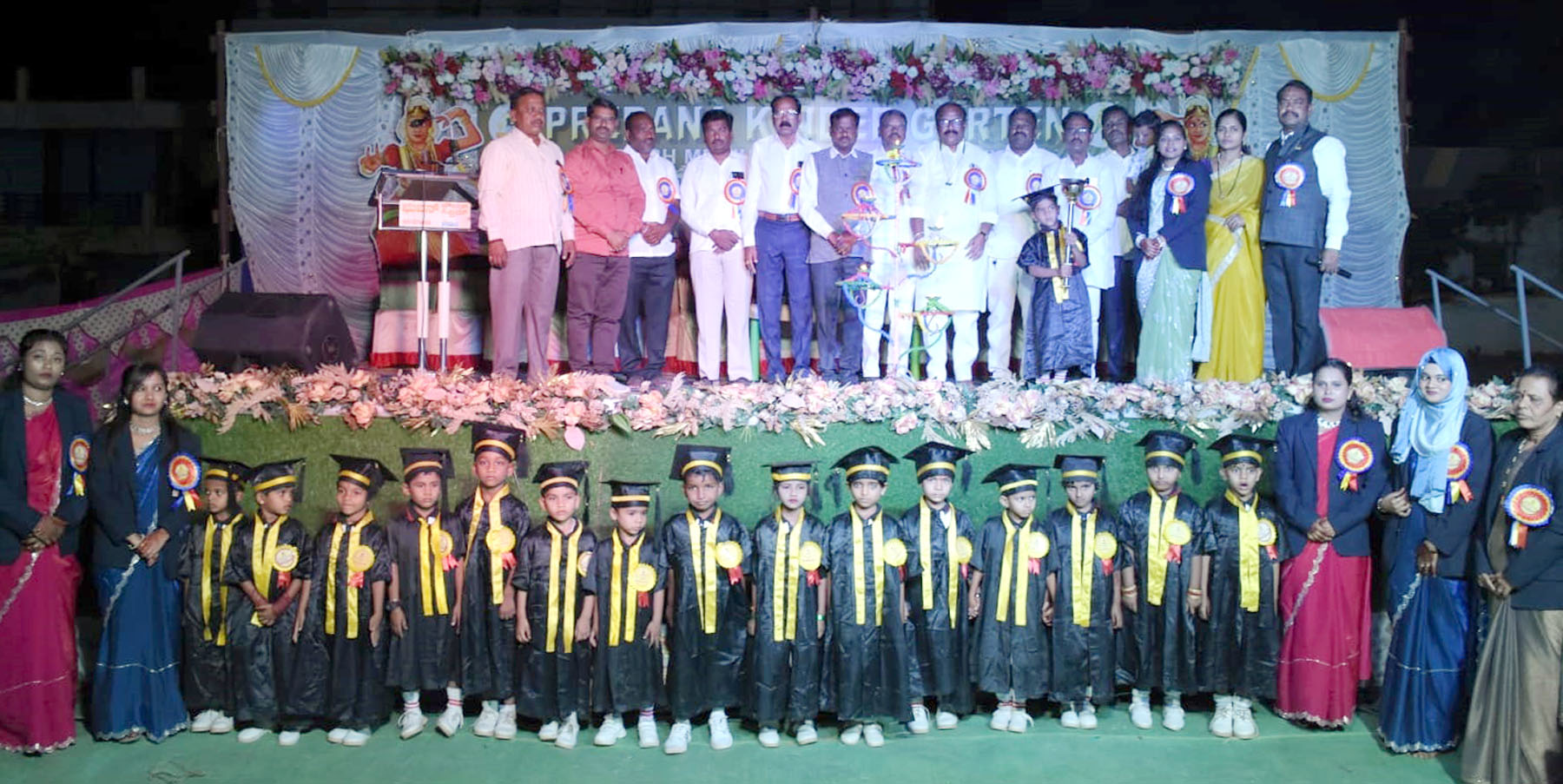 ಪ್ರೇರಣಾ ಕಿಂಡರ್‌ಗಾರ್ಟನ್ ಶಾಲೆ ವಾರ್ಷಿಕೋತ್ಸವ: ವಿದ್ಯಾರ್ಥಿಗಳಿಗೆ ಶಿಕ್ಷಕರೇ ರೋಲ್ ಮಾಡೆಲ್-ಡಾ.ಪ್ರಕಾಶ ನರಗುಂದ