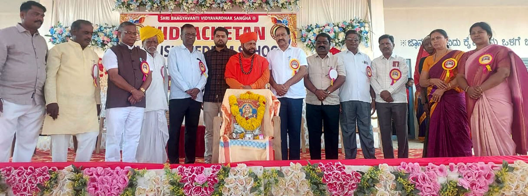 ನಿರಂತರ ಅಧ್ಯಯನದಿಂದ ಯಶಸ್ಸು ಸಾಧ್ಯ-ಹಾಸಿಂಪೀರ ವಾಲಿಕಾರ