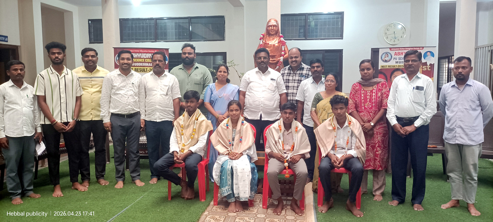 ವಿದ್ಯಾರ್ಥಿಗೆ ಬೆಳೆಸಿದ ಶಾಲೆಗಳತ್ತ ಪಾಲಕರ ಗಮನವಿರಲಿ ಎಂ.ಎನ್.ಮದರಿ