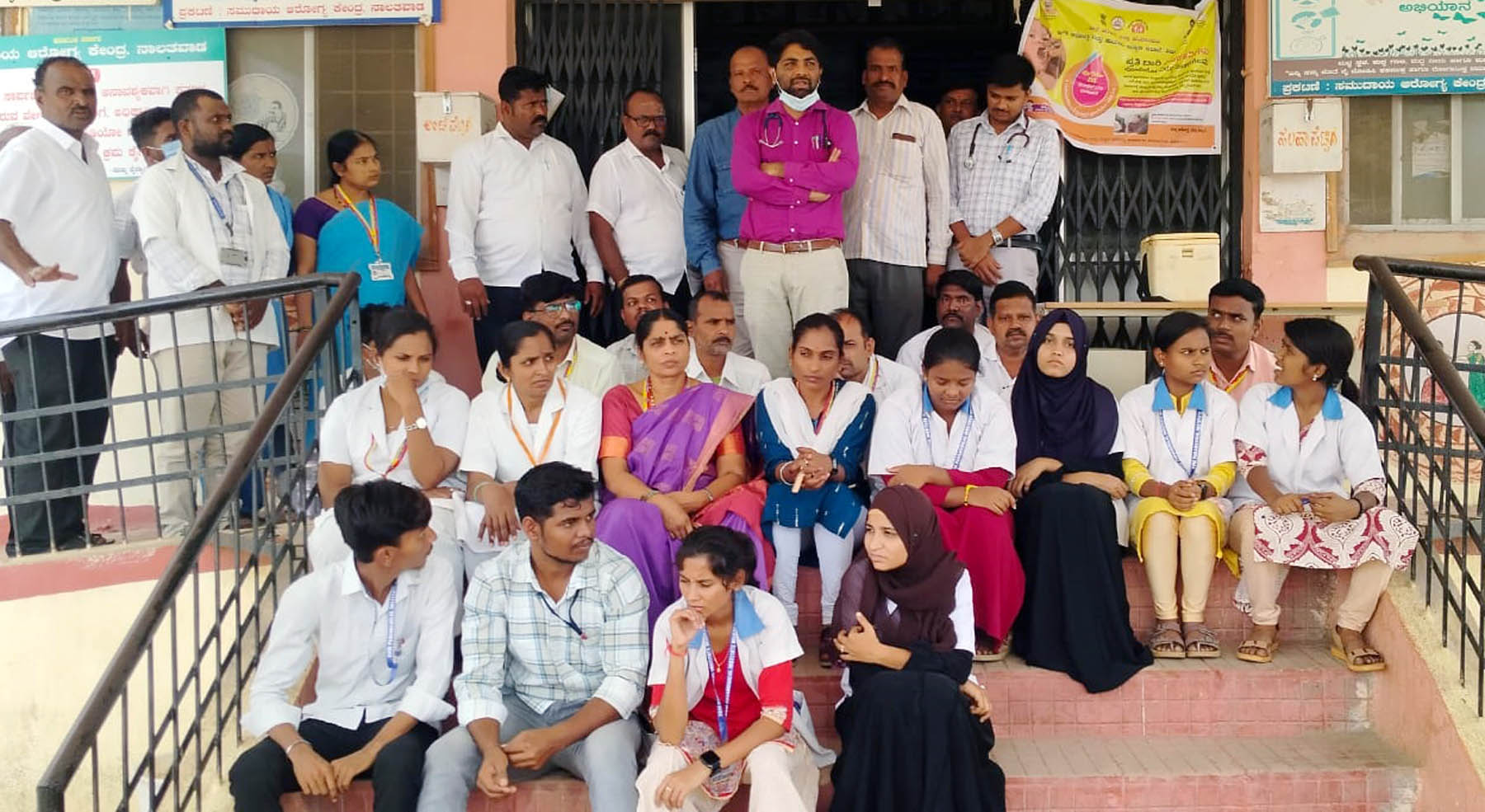 ಮಹಿಳಾ ಆಯೋಗದ ಅಧ್ಯಕ್ಷೆ ನಾಗಲಕ್ಷ್ಮೀ ಚೌಧರಿ ಹೆಸರು ಹೇಳಿ ಬ್ಲಾಕ್‌ಮೇಲ್ ಆರೋಪ