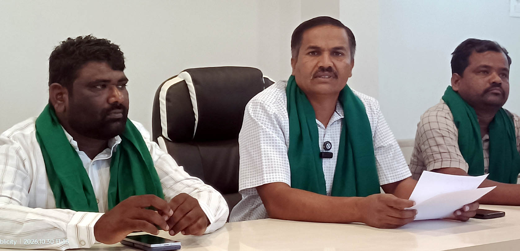 ಬೆಳೆ ಸರ್ವೆಯಲ್ಲಿ ಭಾರೀ ಲೋಪ; ಅಧಿಕಾರಿಗಳು,ಜನಪ್ರತಿನಿಧಿಗಳು ರೈತರ ಕತ್ತು ಕೊಯ್ಯಬೇಡಿ-ಶಾಂತಗೌಡ ಪಾಟೀಲ್