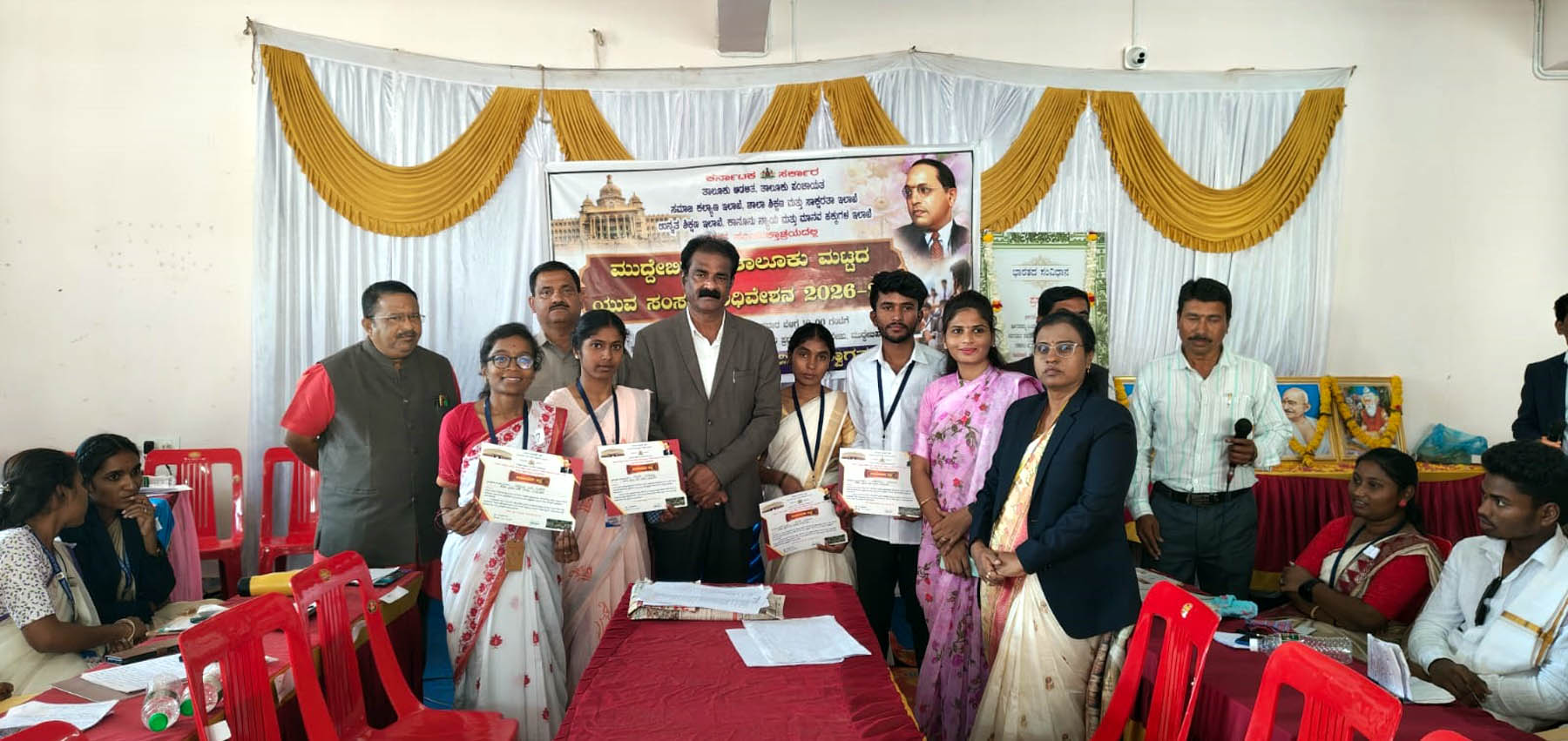 ಪ್ರಥಮ ದರ್ಜೆ ಕಾಲೇಜಿನಲ್ಲಿ ಆಯೋಜನೆ :                    ಪ್ರಜಾಪ್ರಭುತ್ವದ ಮೌಲ್ಯಗಳ ಅರಿವಿಗೆ ಯುವ ಸಂಸತ್ ಮಾದರಿ